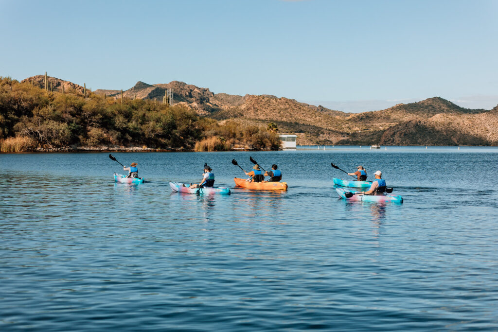 canyon lake arizona paddle boarding